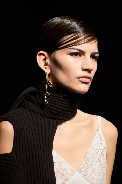 Look 38